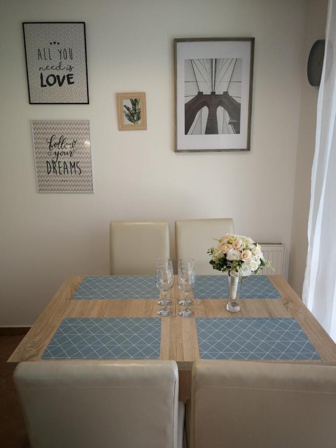 Voeroesmarty Apartman Miskolc - Belvaros - Downtown Extérieur photo
