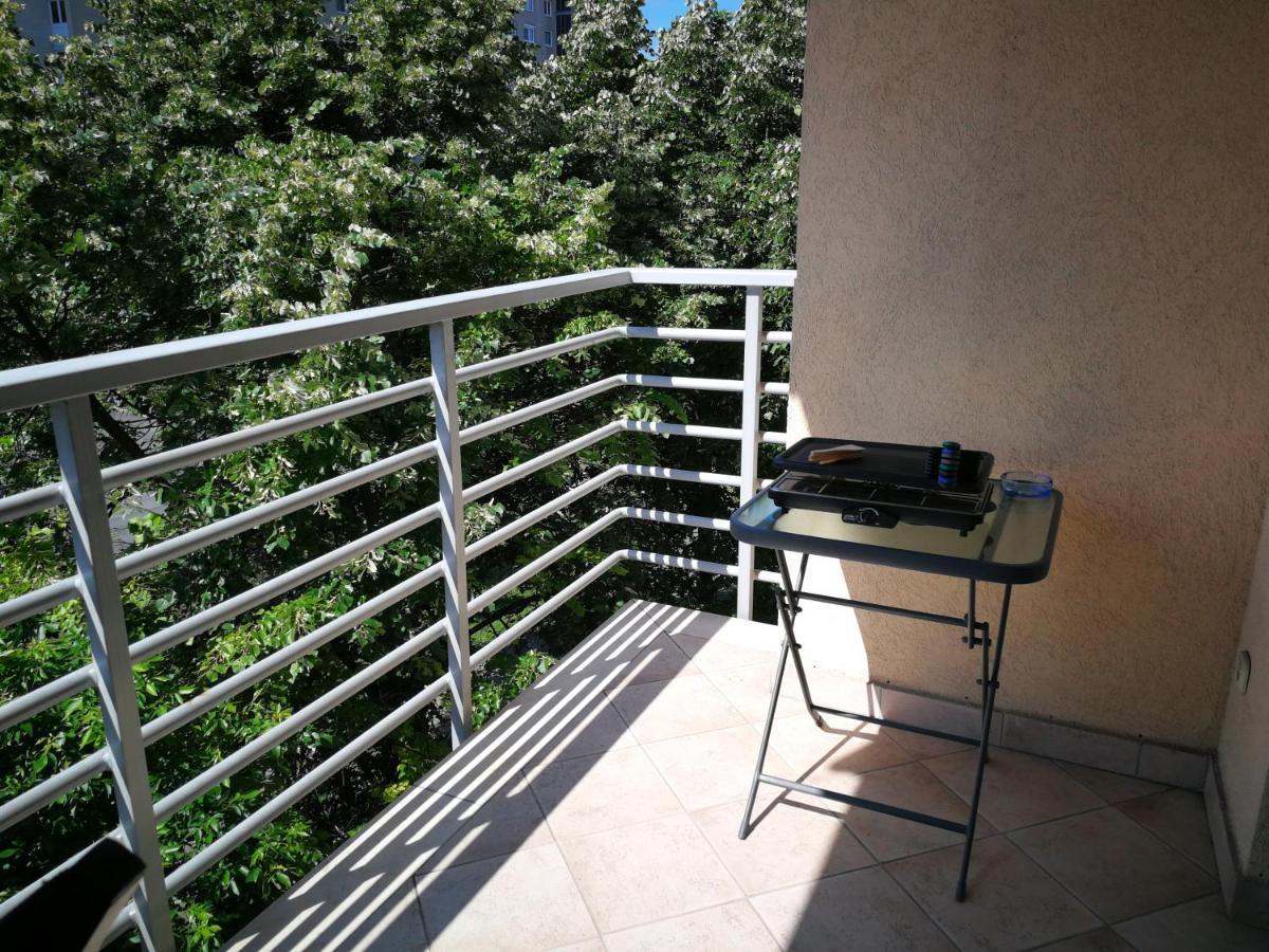 Voeroesmarty Apartman Miskolc - Belvaros - Downtown Extérieur photo